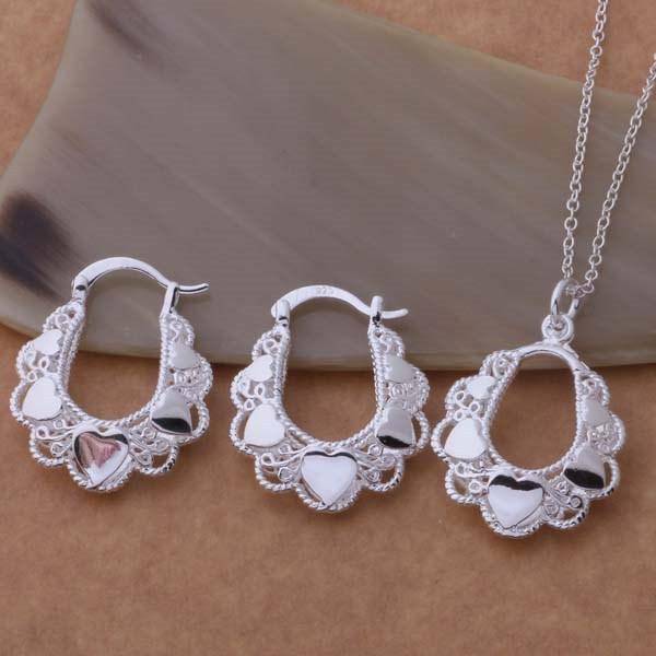Secret Heart Silver Necklace and Earrings Set