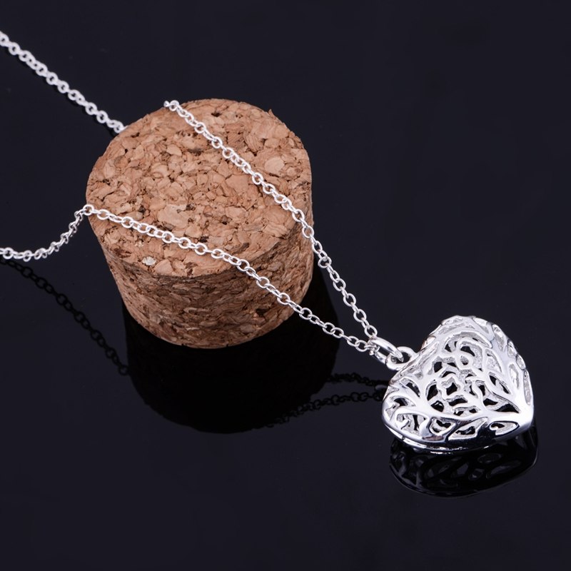 Cut Out Fancy Puffed Heart Necklace and Earrings Set