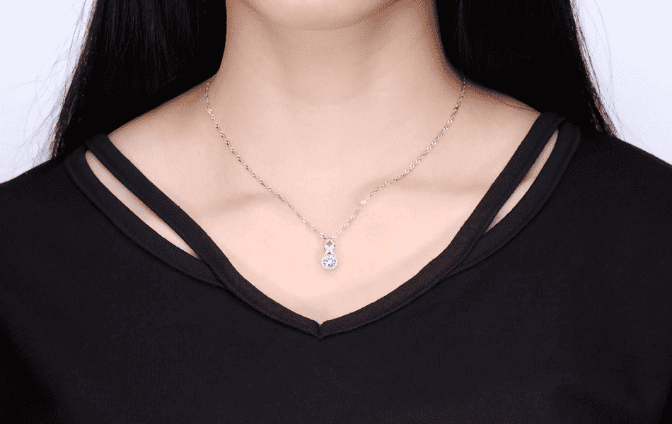 Sweet Embrace 18K White Gold Plated 1.2 Tcw CZ Simulated Diamond Necklace for Woman Special Occasion